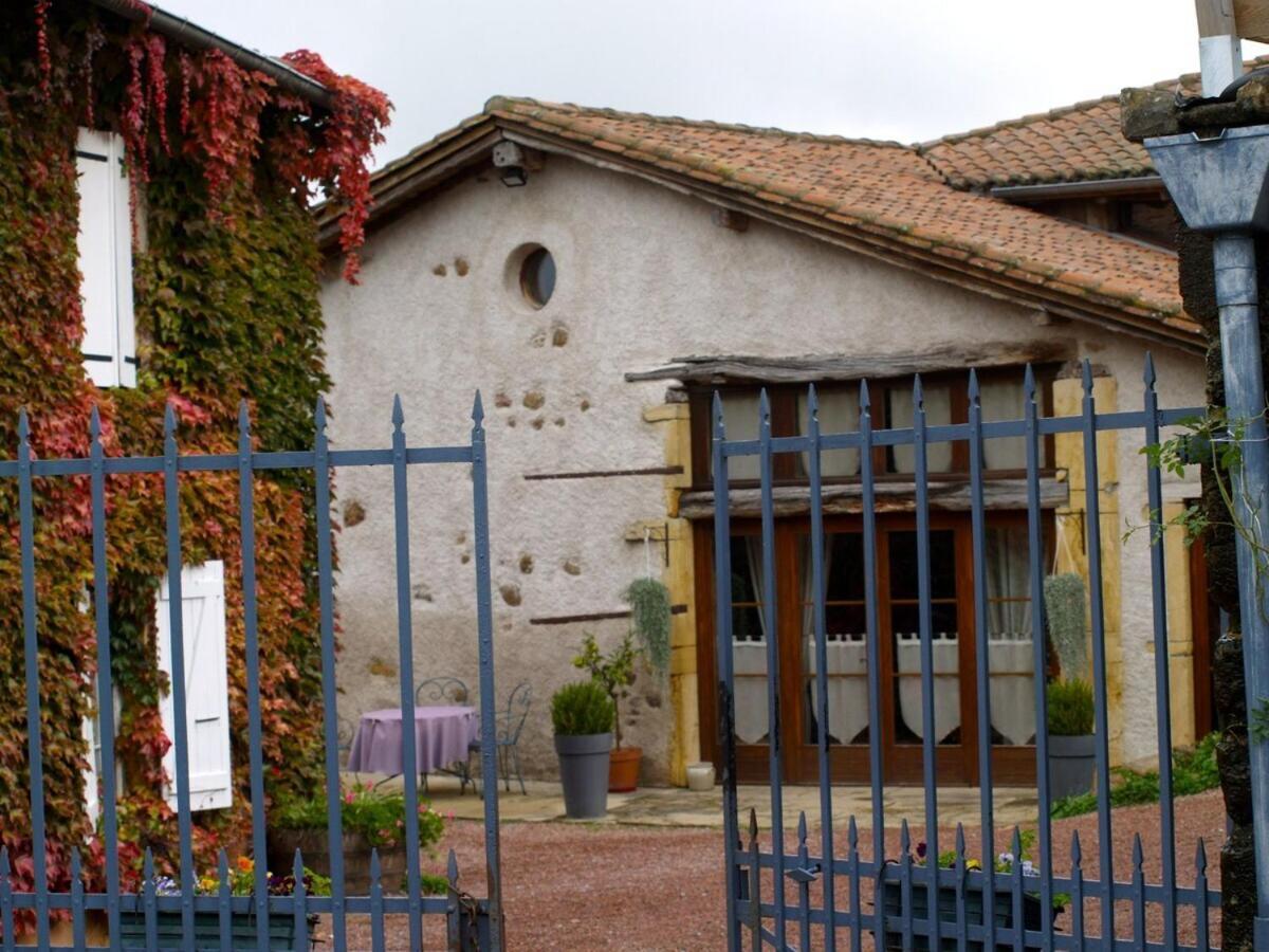 La Grange Villa Coutouvre Exterior foto